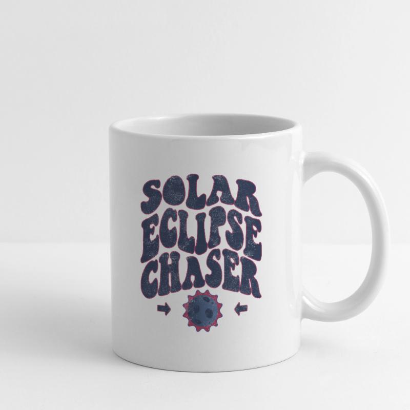Solar eclipse chaser Mug