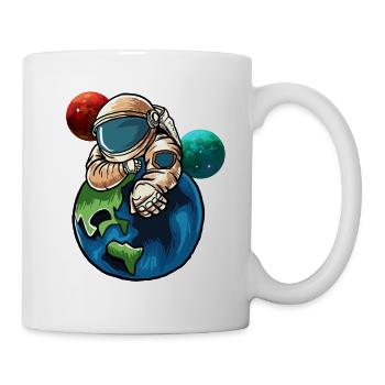 Astronaut umarmt Erde - Tasse - Weiß - Rechts
