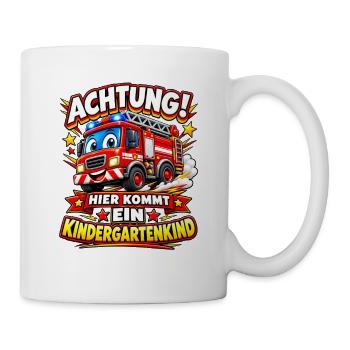 Achtung Kindergartenkind Feuerwehrauto - Tasse - Weiß - Rechts