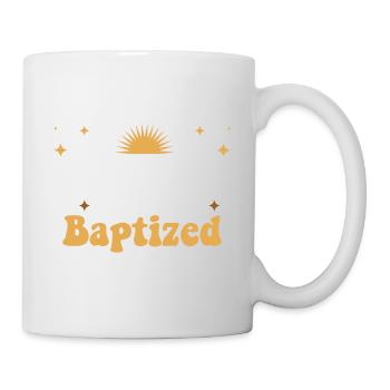 Cette jeune fille vient d’être baptisée religieuse chrétienne - Mug blanc - blanc - Droite