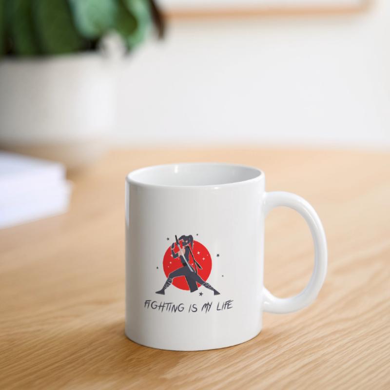Combattant en pose de combat avec épée Mug blanc