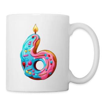 NUMMER 6 KUCHEN SWEET 6. GEBURTSTAG - Tasse - Weiß - Rechts