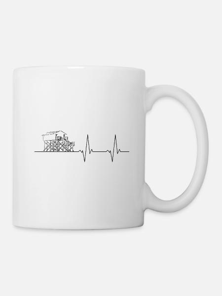Pulslinie Pfahlbau ohne Text schwarz - Tasse - Weiß