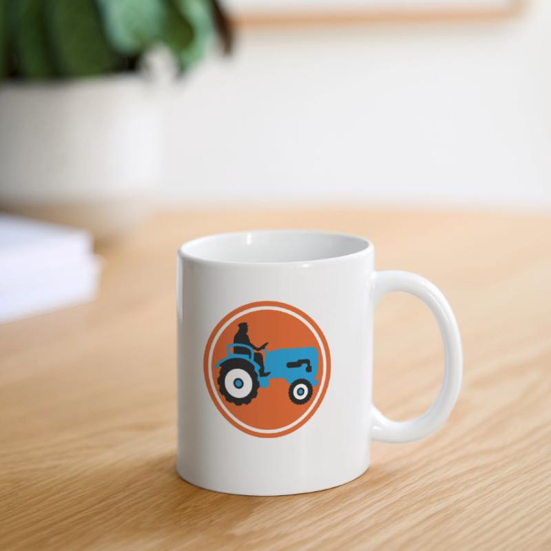 bauer_mit_traktor_032013_a_3c Mug blanc