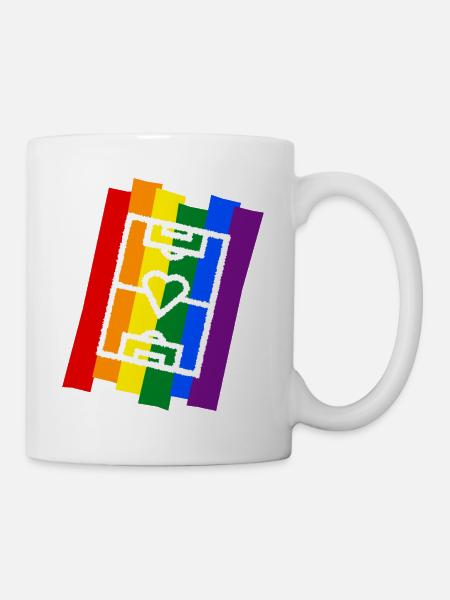 Terrain de football avec coeur arc-en-ciel - Mug blanc - blanc
