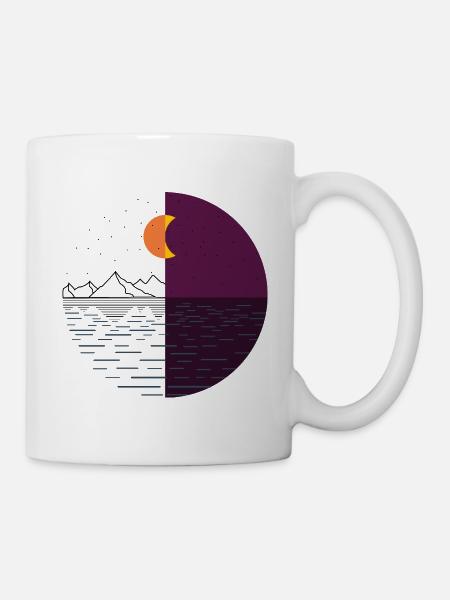 Berge Himmel Sonne Mond - Tasse - Weiß