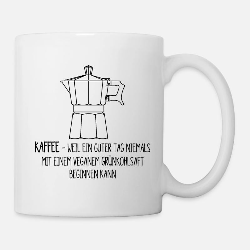 Kaffee versus Grünkohlsaft - Tasse - Weiß