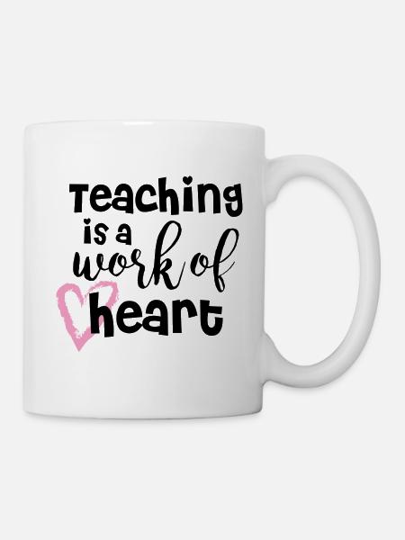 L'enseignement est un travail de coeur - Mug blanc - blanc