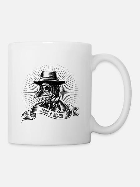 Masque de médecin de la peste sur une femme médecin coronavirus - Mug blanc - blanc