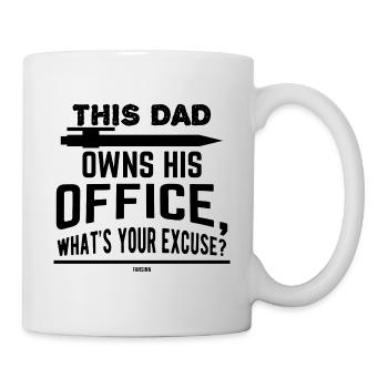 Ce père est propriétaire de son bureau Quelle est votre excuse? - Mug blanc - blanc - Droite