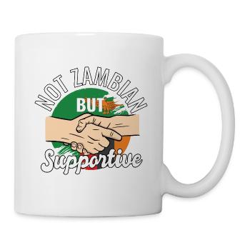 Pas zambien mais un voyageur de campagne solidaire - Mug blanc - blanc - Droite