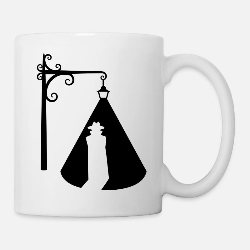 man under street light silhouette - Mug - white