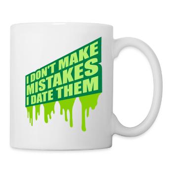 Date Mistakes Zitat Logo - Tasse - Weiß - Rechts
