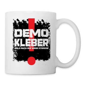 DEMO KLEBER. Bald auch auf Ihrer Strasse. Klima - Tasse - Weiß - Rechts
