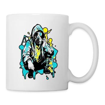 Kapuzenfrau trägt eine Gesichtsmaske mit einem gelben - Tasse - Weiß - Rechts