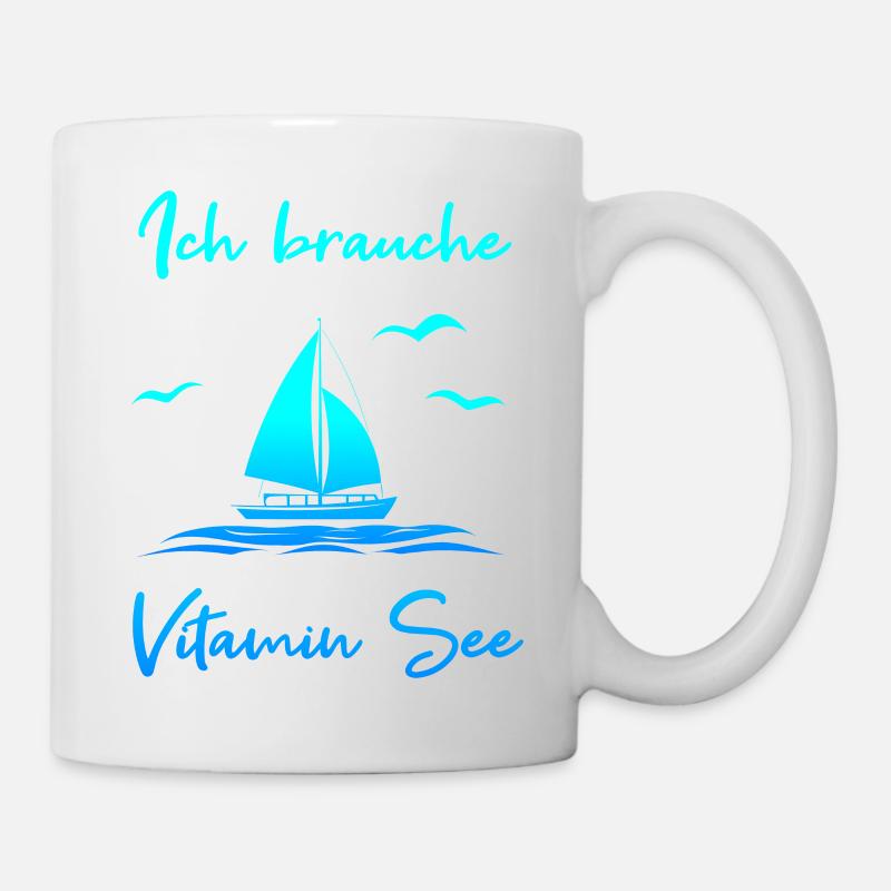 Ich brauche Vitamin See - Tasse - Weiß