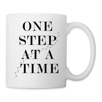 Un pas à la fois - Mug blanc - blanc - Droite