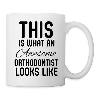 Lustiger Kieferorthopäde, Zahntherapeut, Zahnarzt, Zahnarzt - Tasse - Weiß - Rechts