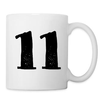 11 Zahl Trikot - Tasse - Weiß - Rechts