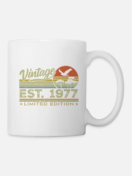 Vintage 1977 Awesome Since 1977 Gift 1977 Retro - Mug - white