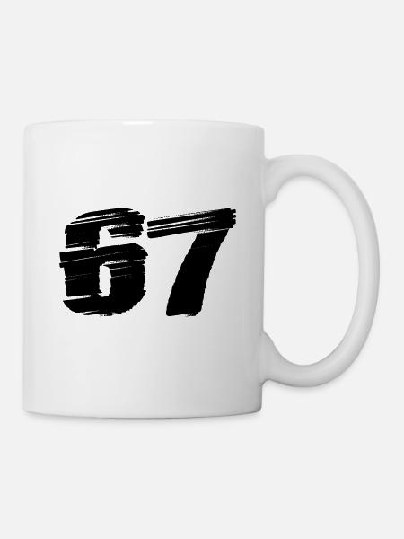 67 Zahl Trikot - Tasse - Weiß