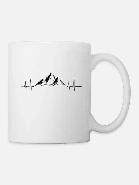 herzschlag berg geschenkidee - Tasse - Weiß
