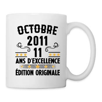 11 Ans Anniversaire Vintage Né(e) en Octobre 2011 - Mug blanc - blanc - Droite