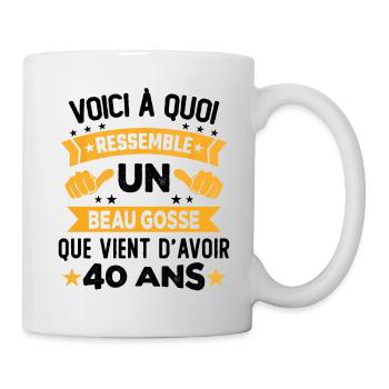 Voici à quoi ressemble un beau gosse 40 Ans - Mug blanc - blanc - Droite