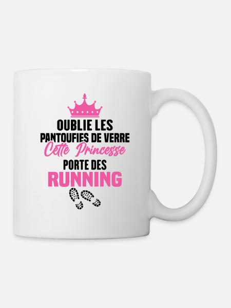 Cette princesse porte des running - Mug blanc - blanc