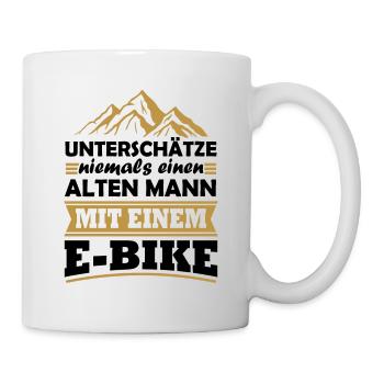 Unterschätze niemals einen alten Mann mit E-Bike - Tasse - Weiß - Rechts