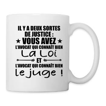 Es gibt zwei Arten von Gerechtigkeits-/Humor-Anwälten - Tasse - Weiß - Rechts