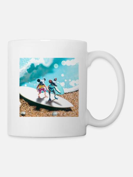 Two mice on the surfboard - Mug - white