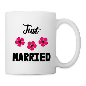 GERADE VERHEIRATET. Junggesellinnenabschied. ST. VALENTIN - Tasse - Weiß - Rechts