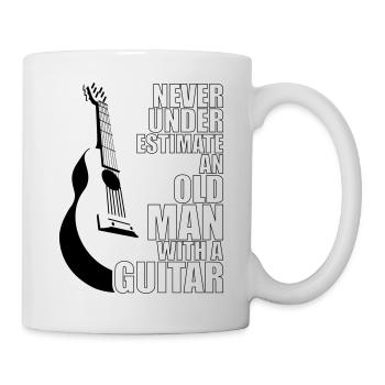Never Underestimate An Old Man With A Guitar - Tasse - Weiß - Rechts