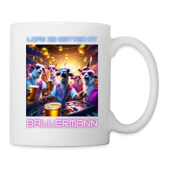 Life is better at Malle - Tasse - Weiß - Rechts