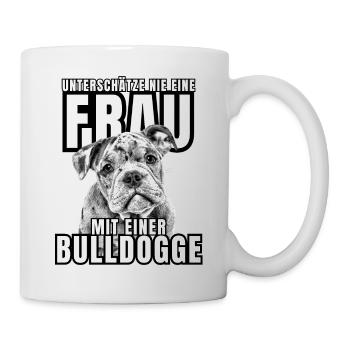 NEVER underestimate a woman with a bulldog dog dog - Mug - white - Right