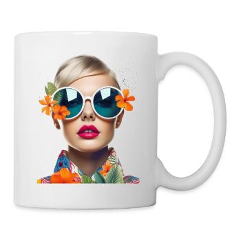 Fashionable young woman with big sunglasses - Mug - white - Right