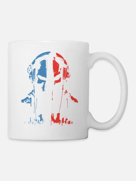 Kopfhörer-Schädel in Trikolore - Tasse - Weiß