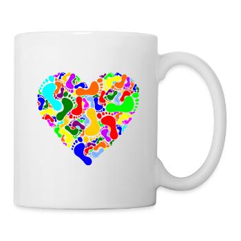 Coeur avec des empreintes de pas - Mug blanc - blanc - Droite