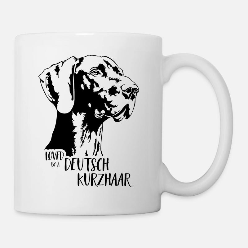 Loved by a Deutsch Kurzhaar Hunde Wilsigns - Tasse - Weiß