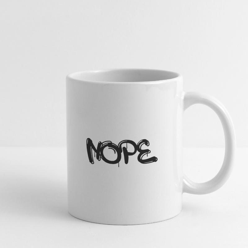Nope mit Graffiti oder Sprayer Schrift Tasse