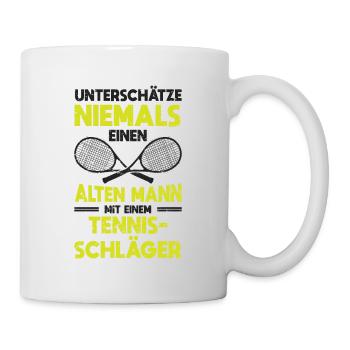 Unterschätze nie einen Alten Mann mit Tennisschläg - Tasse - Weiß - Rechts