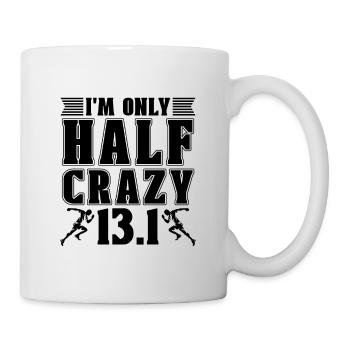 Je ne suis qu’à moitié fou 13.1 Course d’entraînement marathonien - Mug blanc - blanc - Droite