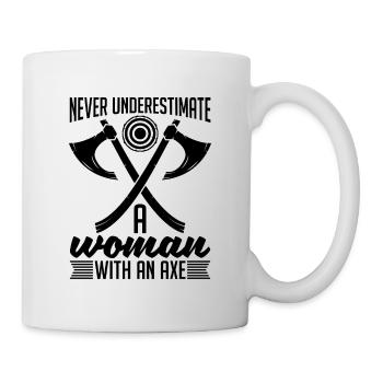 Ne sous-estimez jamais une femme qui coupe la hache - Mug blanc - blanc - Droite