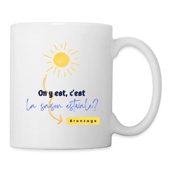 On y est, c'est la période estivale. - Mug blanc - blanc - Droite