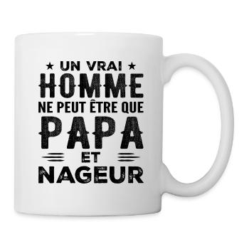Ein echter Mann ist nur ein Vater und ein Schwimmer - Tasse - Weiß - Rechts