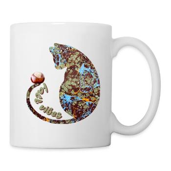 Cat with chestnut E 85 - Mug - white - Right