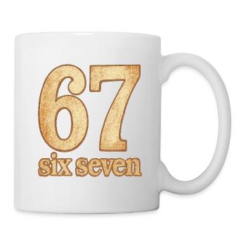T-Shirt "67 / six seven" – vintage meets statement - Mug - white - Right