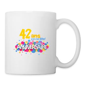 42 ans ça se fête Joyeux anniversaire ! cadeaux - Mug blanc - blanc - Droite