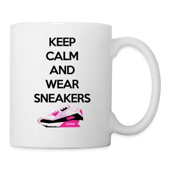 Gardez le calme et porter des espadrilles - Mug blanc - blanc - Droite